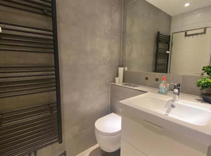 בית אירוח 3 Homberg 7 Etage דיסבורג